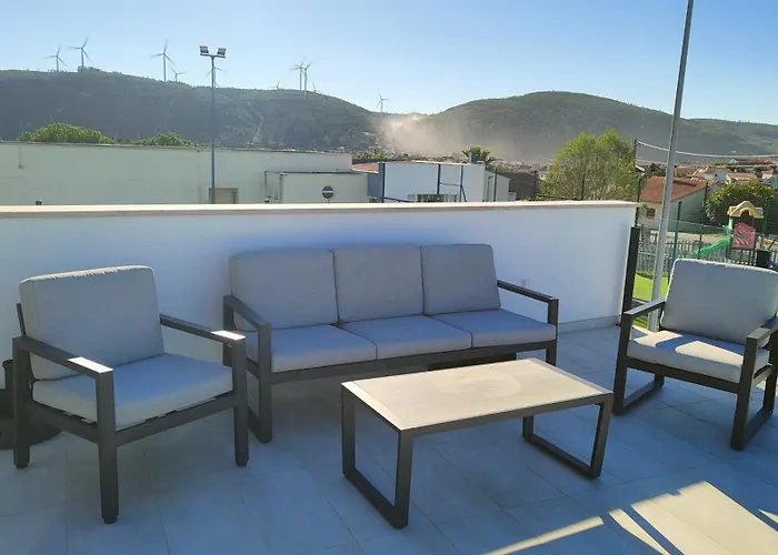 Casa De Lazer Da Cha بيت للعطل Alqueidão da Serra